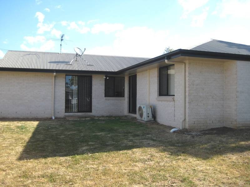 31 Drury Street, Dalby QLD 4405