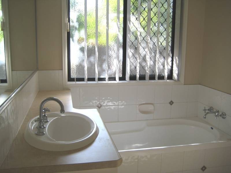 31 Drury Street, Dalby QLD 4405