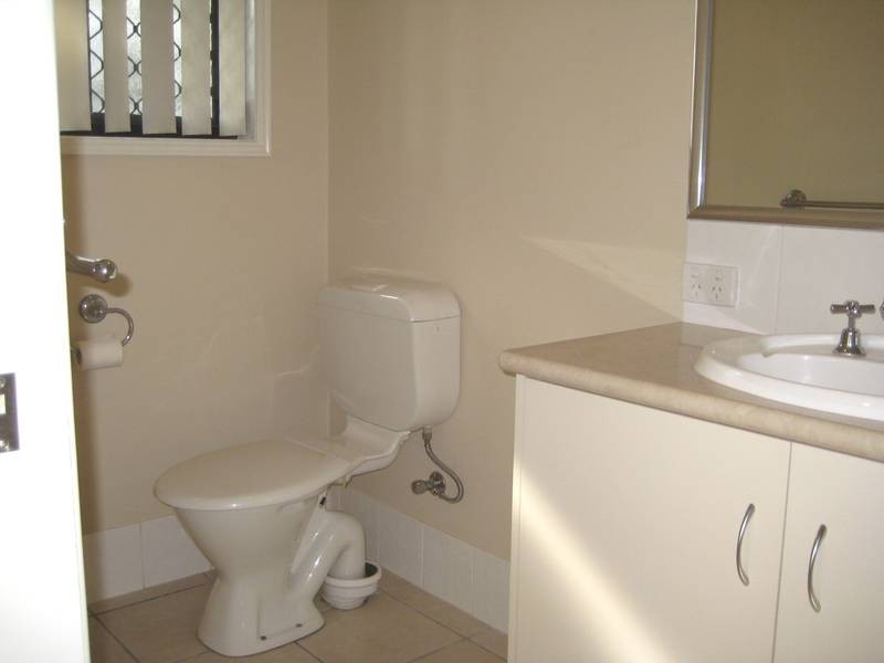 31 Drury Street, Dalby QLD 4405