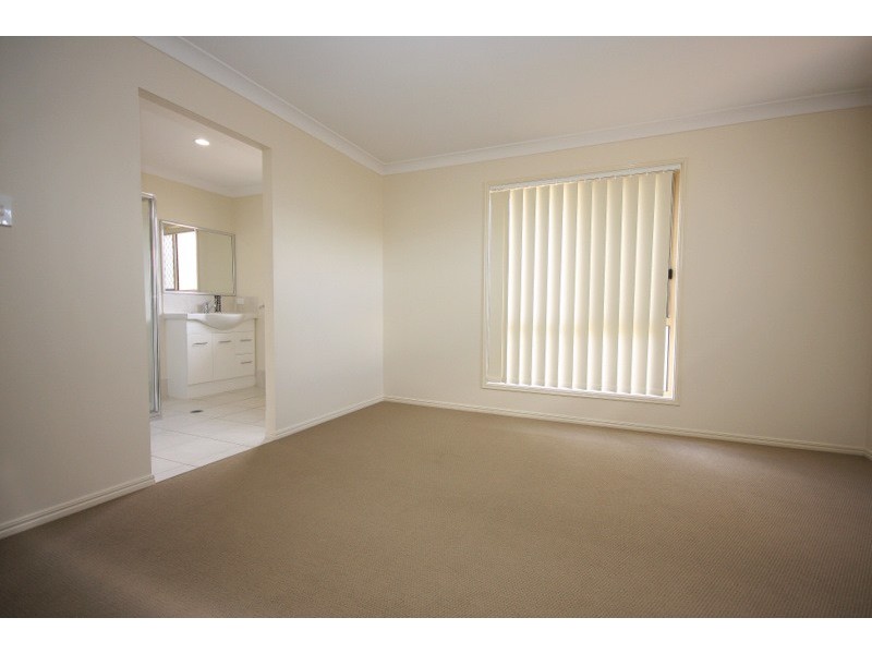 60 Edward Street, Dalby QLD 4405