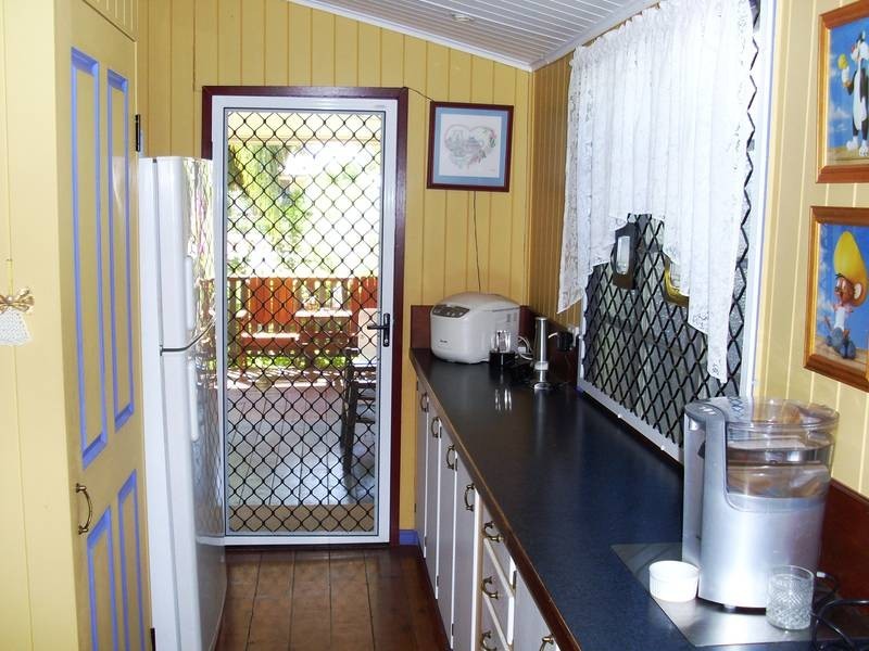 24 Scarlet Street, Dalby QLD 4405