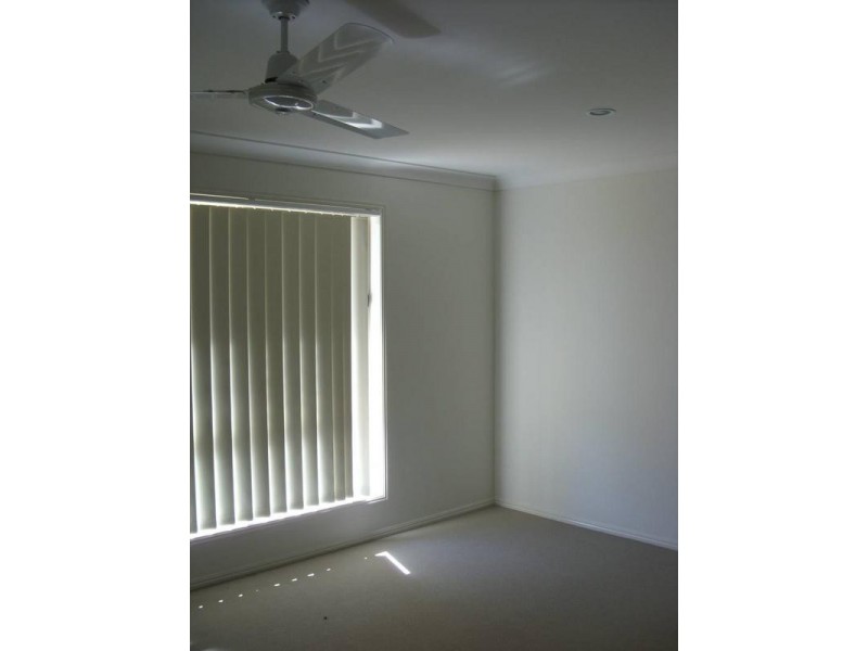 18 Gosden Drive, Dalby QLD 4405