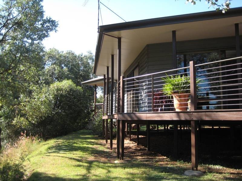 317 Beauaraba Rd, Biddeston QLD 4401