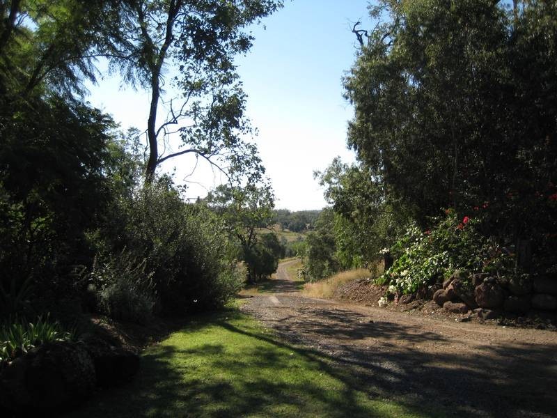 317 Beauaraba Rd, Biddeston QLD 4401