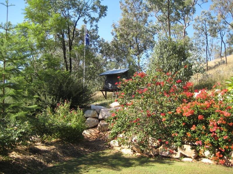 317 Beauaraba Rd, Biddeston QLD 4401