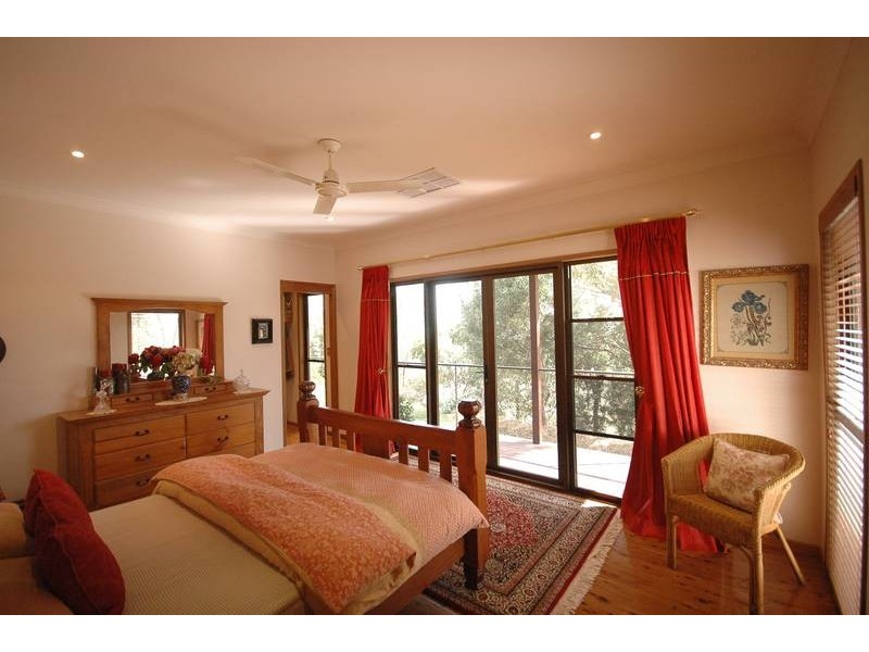 317 Beauaraba Rd, Biddeston QLD 4401