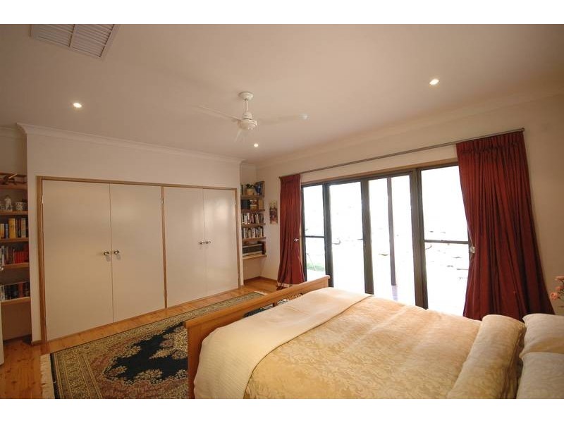 317 Beauaraba Rd, Biddeston QLD 4401