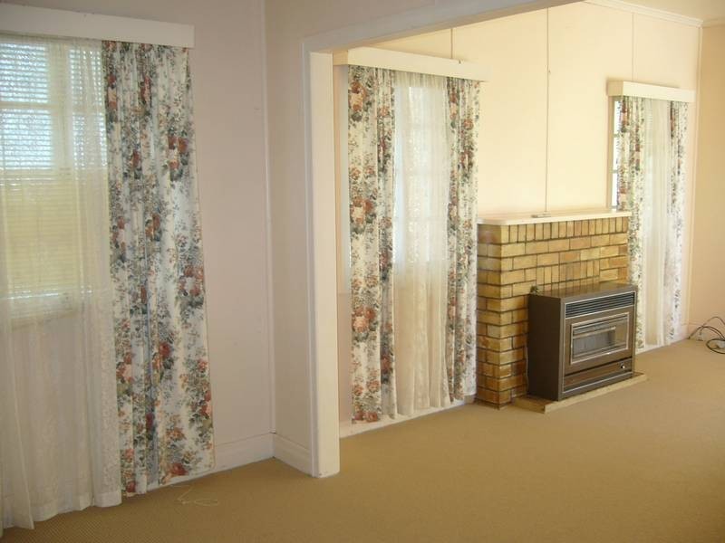 4 Drury Street, Dalby QLD 4405