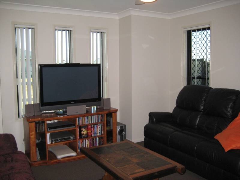 33 Diggers Drive, Dalby QLD 4405