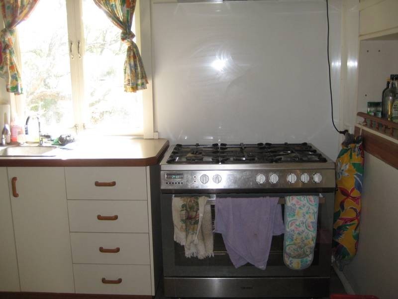 11 Knowles Street, Dalby QLD 4405