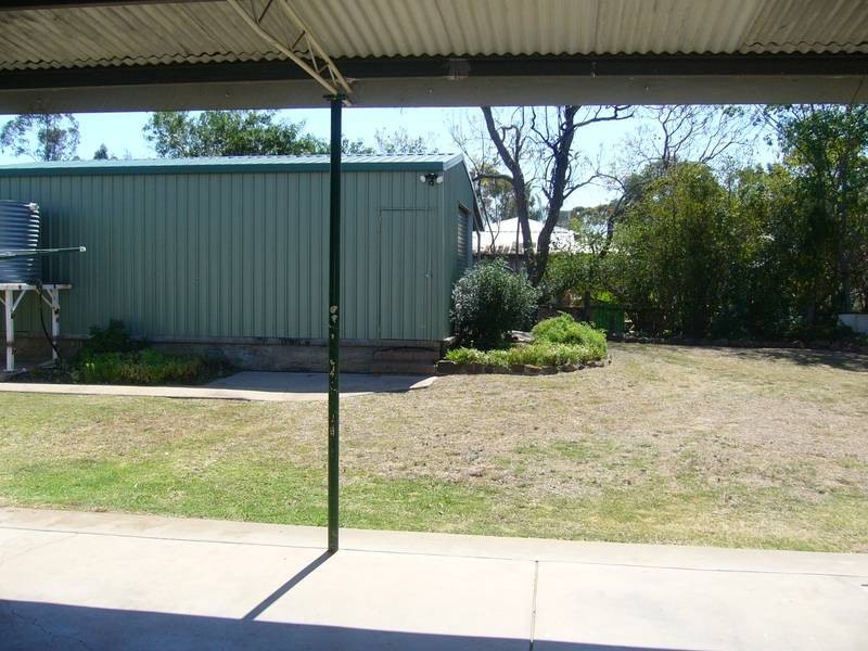 93 Edward Street, Dalby QLD 4405