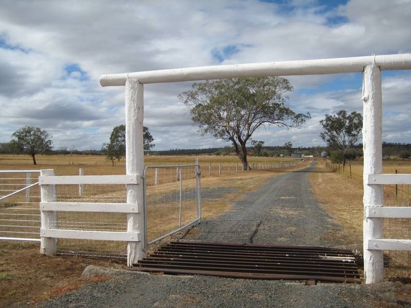 98 Mahoney’s Road, Irvingdale, Dalby QLD 4405