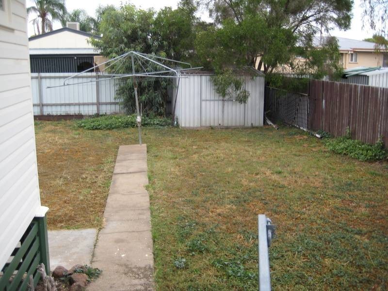 13 Twine Street, Dalby QLD 4405