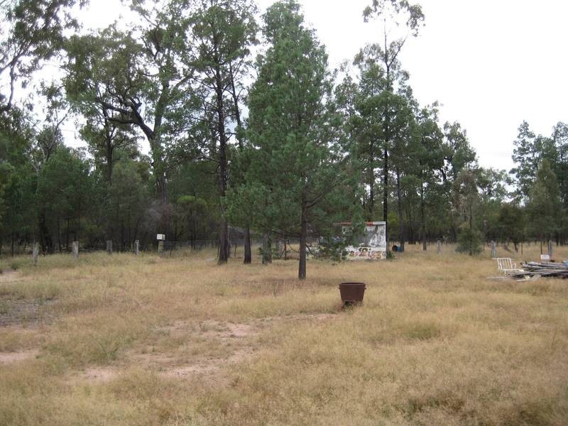 176 Church Road, Kogan QLD 4406