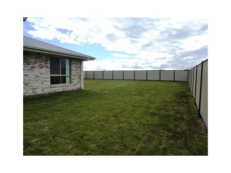 55 Diggers Drive, Dalby QLD 4405