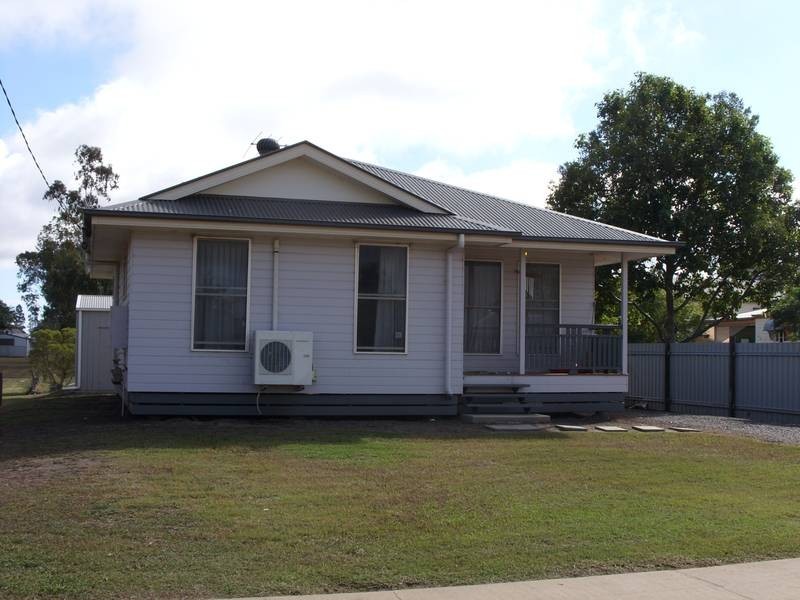 56a Arthur St, Dalby QLD 4405