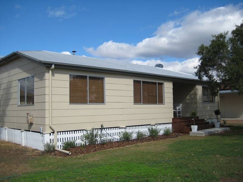 159 Pratten Street, Dalby QLD 4405