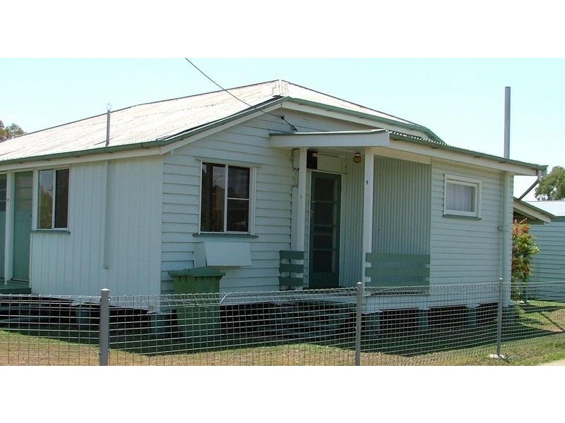 1/67 Edward Street, Dalby QLD 4405