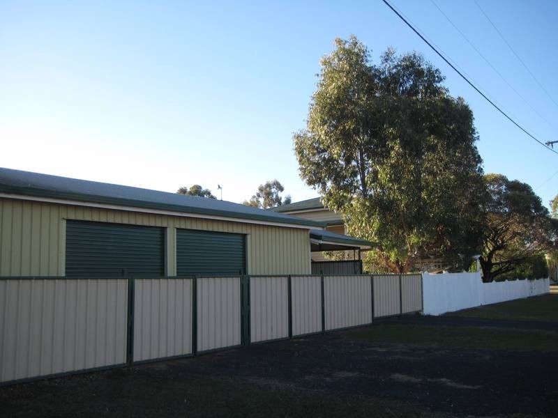 16 Pratten Street, Dalby QLD 4405