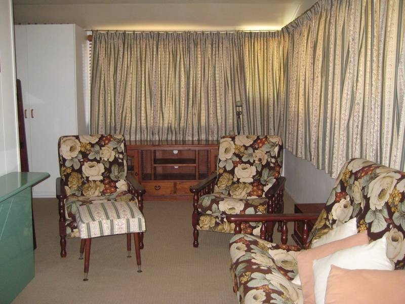 16 Pratten Street, Dalby QLD 4405