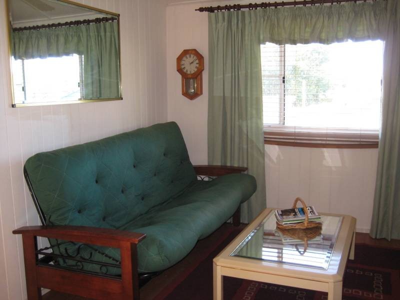 16 Pratten Street, Dalby QLD 4405