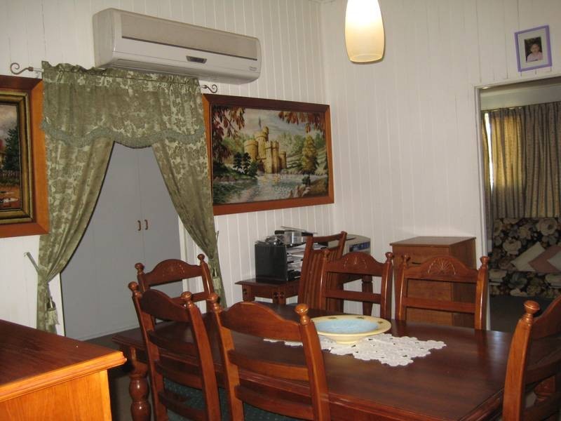 16 Pratten Street, Dalby QLD 4405