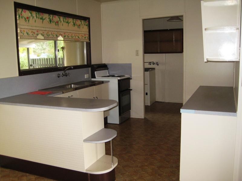 22 McQueen, Dalby QLD 4405