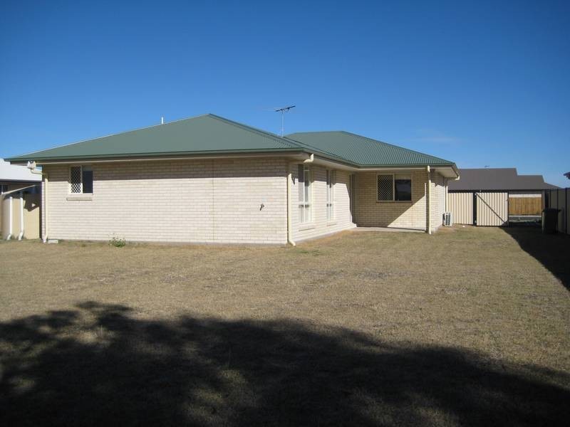 14 Gosden Drive, Dalby QLD 4405