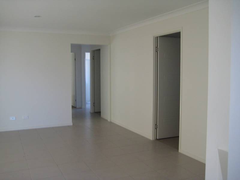 14 Gosden Drive, Dalby QLD 4405