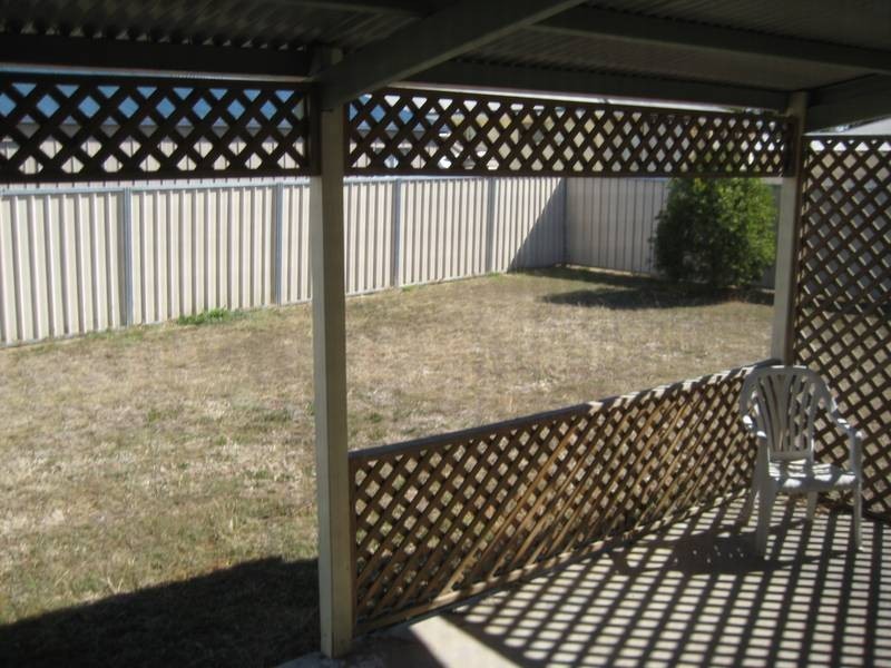 1 Oxley Place, Dalby QLD 4405