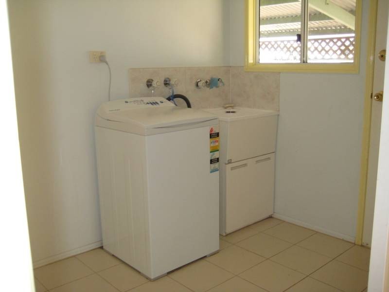 1 Oxley Place, Dalby QLD 4405