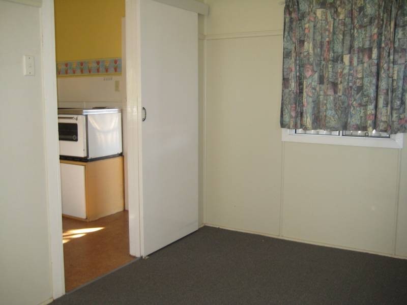 2 Blaxland Road, Dalby QLD 4405