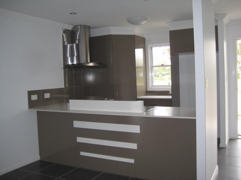 6 Jimbour Street RESIDENCE 1, Dalby QLD 4405