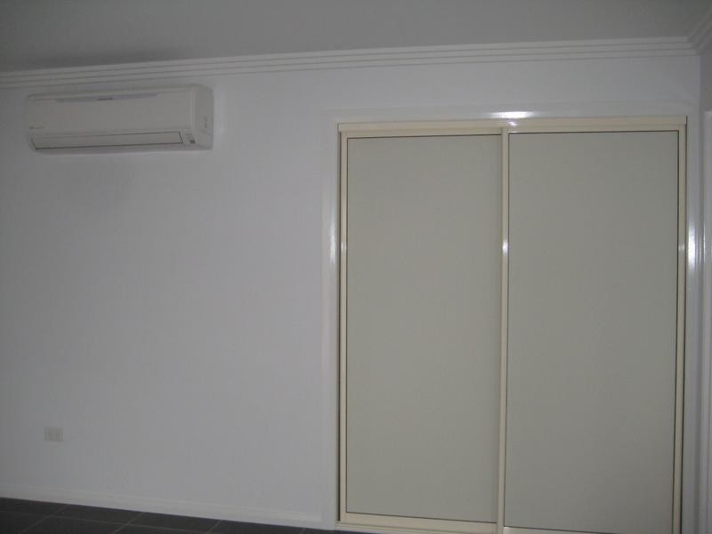 6 Jimbour Street RESIDENCE 1, Dalby QLD 4405