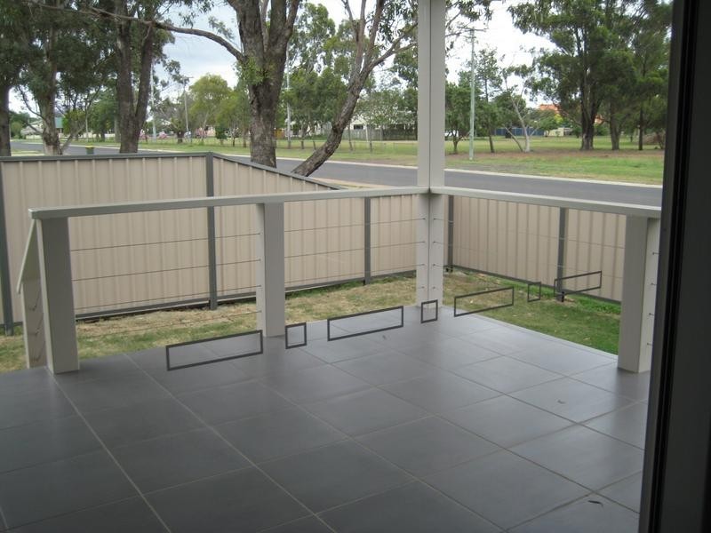 6 Jimbour Street RESIDENCE 2, Dalby QLD 4405