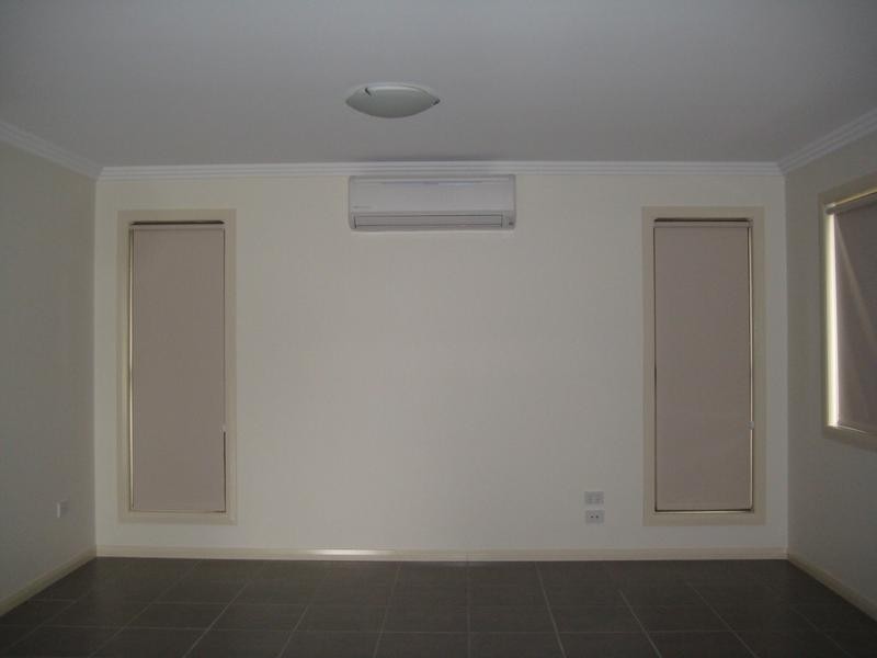 8 Jimbour Street RESIDENCE 1, Dalby QLD 4405