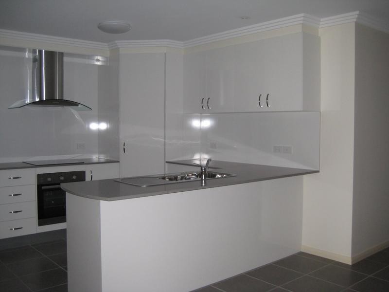 8 Jimbour Street RESIDENCE 1, Dalby QLD 4405