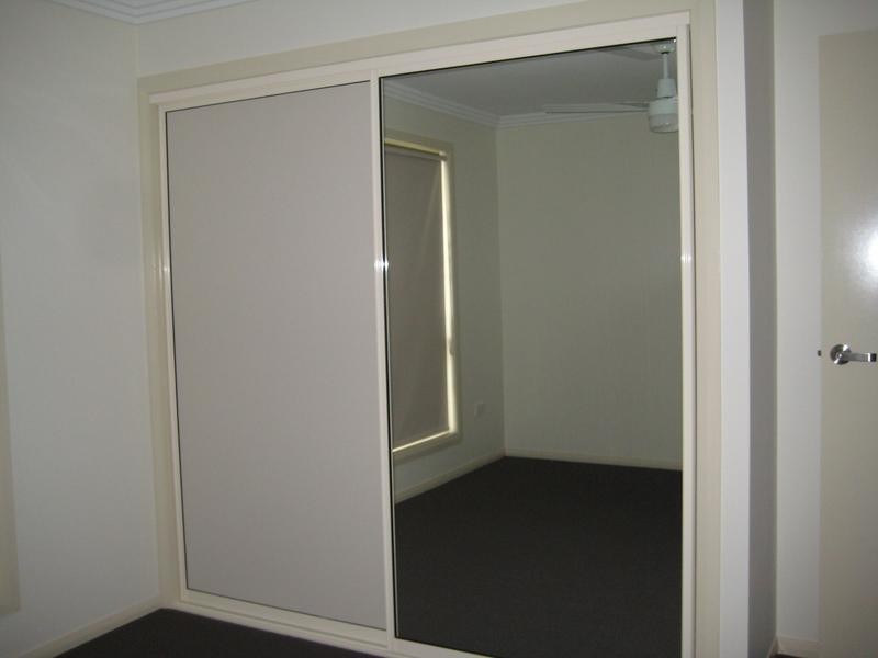 8 Jimbour Street RESIDENCE 1, Dalby QLD 4405