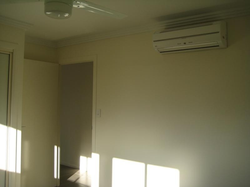 8 Jimbour Street RESIDENCE 2, Dalby QLD 4405