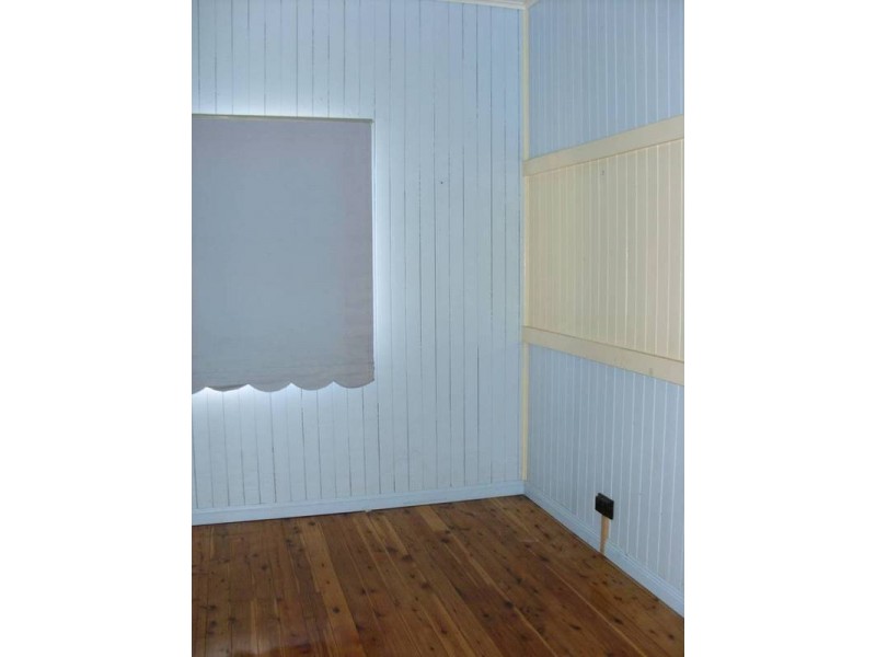 10 Bessie St, Dalby QLD 4405