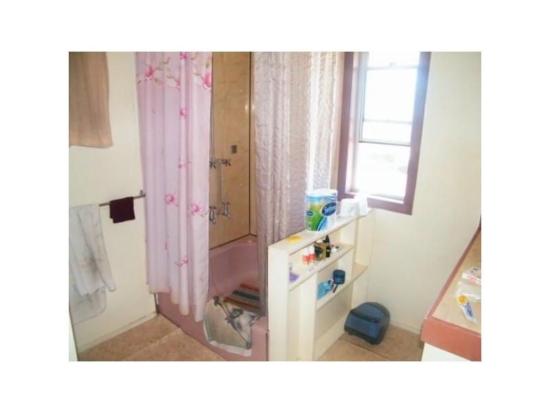9 Bell, Dulacca QLD 4425