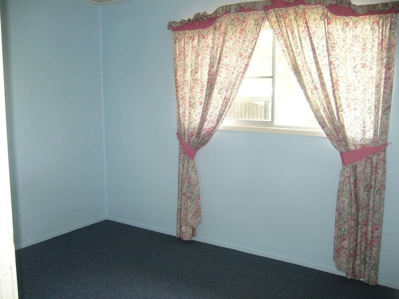 9 Raynor, Dalby QLD 4405