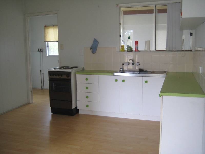 72 Coxen St, Jandowae QLD 4410