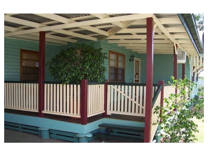 2 Jack Street, Dalby QLD 4405