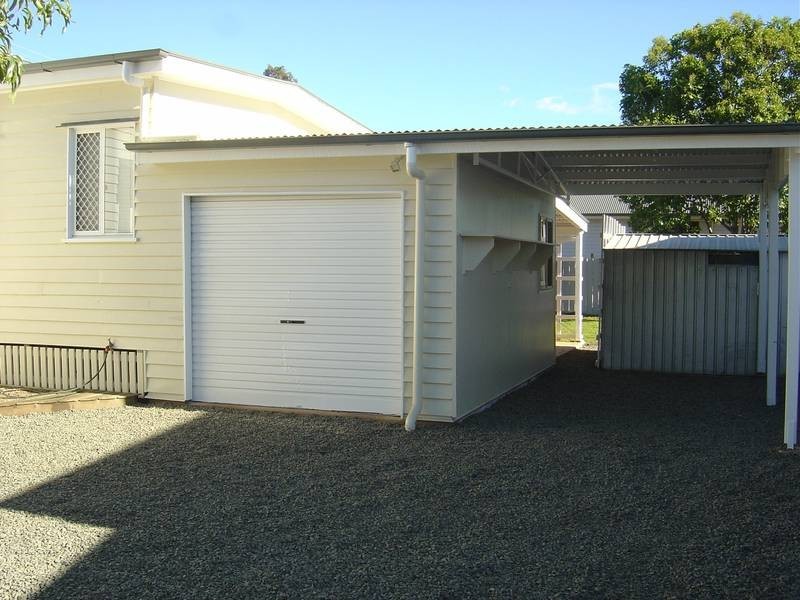 82 Edward Street, Dalby QLD 4405