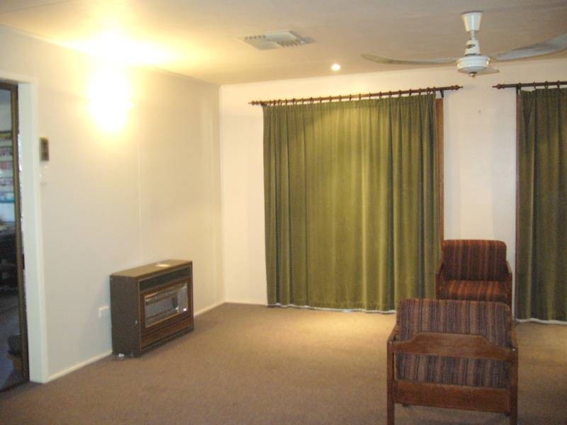 49 Geisel Street, Dalby QLD 4405