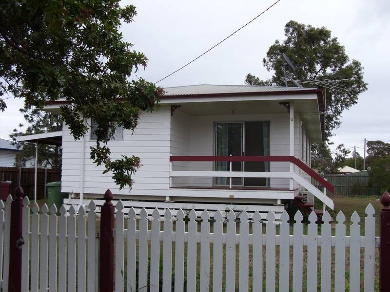 2 Jerome Street, Dalby QLD 4405
