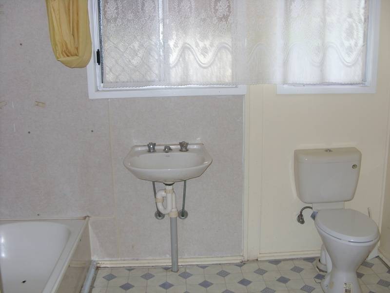 2 Jerome Street, Dalby QLD 4405