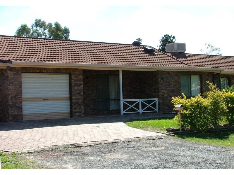 2/64 Pratten Street, Dalby QLD 4405