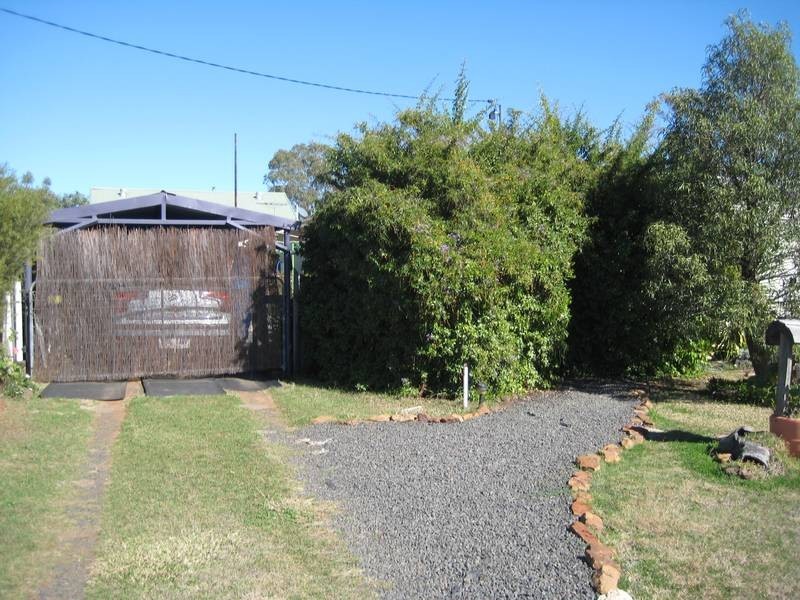 72 Jimbour Street, Jandowae QLD 4410